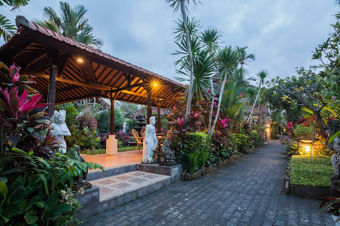 Hotel Thumbnail