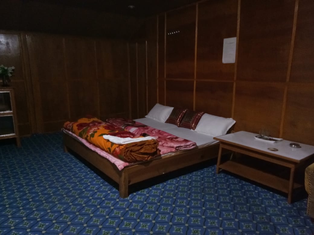 Hotel Thumbnail