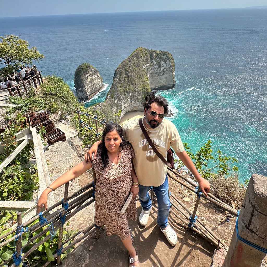 Manish & his partner’s enchanting getaway to the beaches of Bali